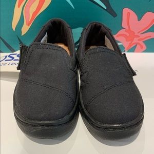 Black Baby Toms